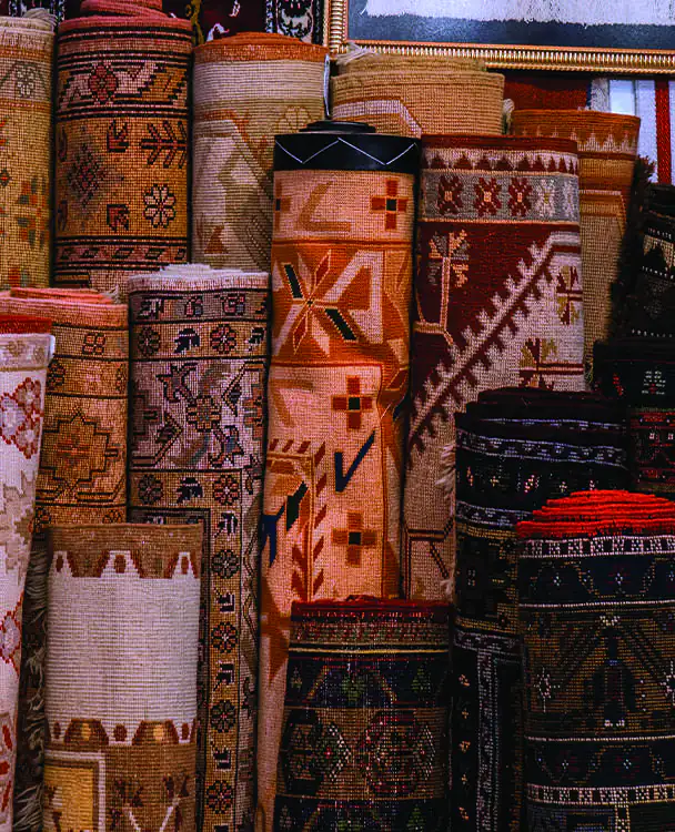 Home Decor & Rugs