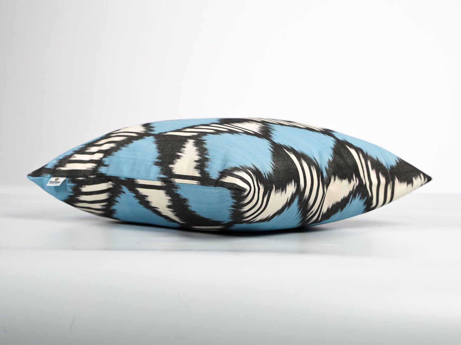 Blue Geometric Ikat Pillow Cover - Image 4