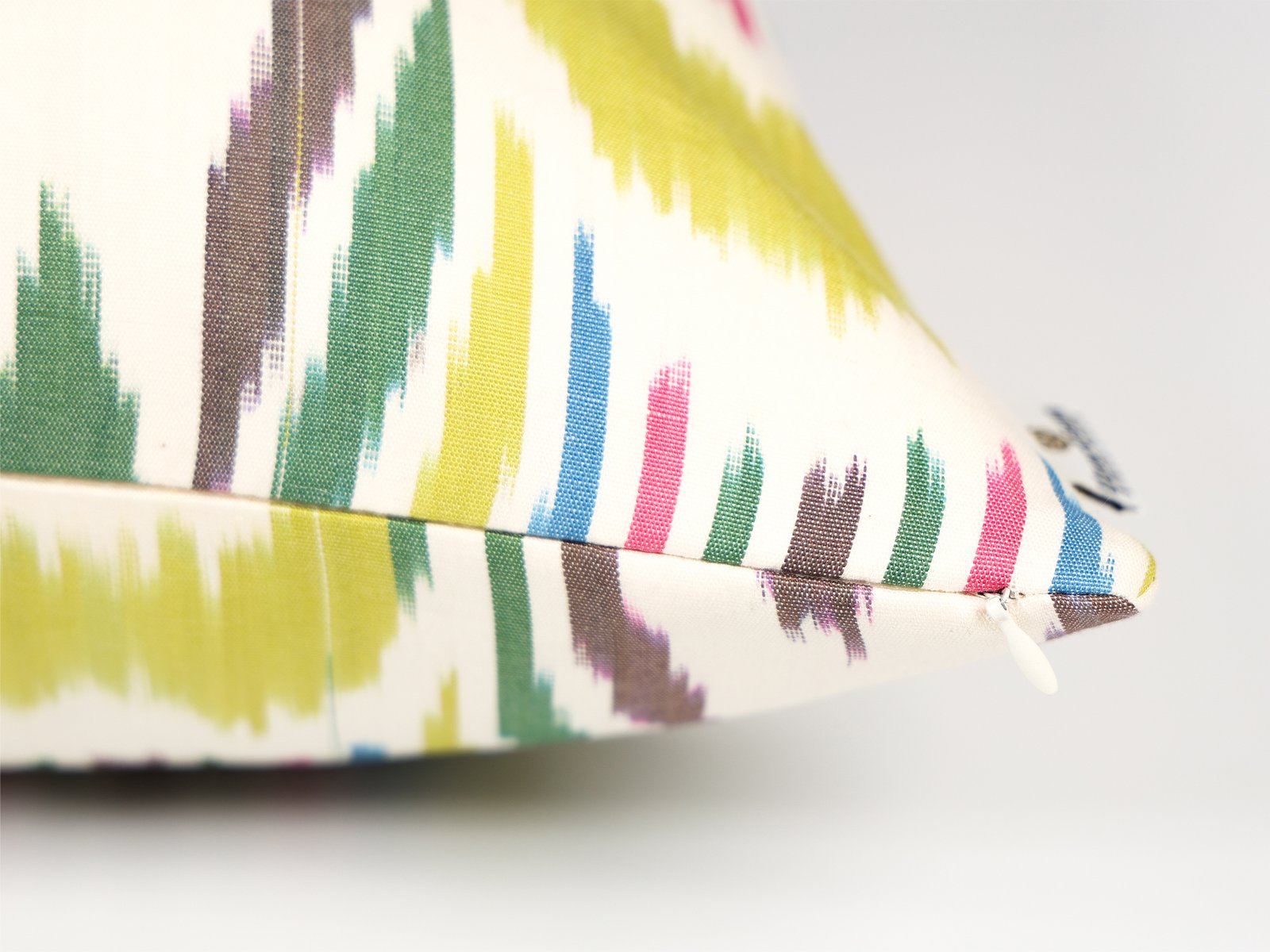 Multicolor Handmade Ikat Pillow Cover - Image 8