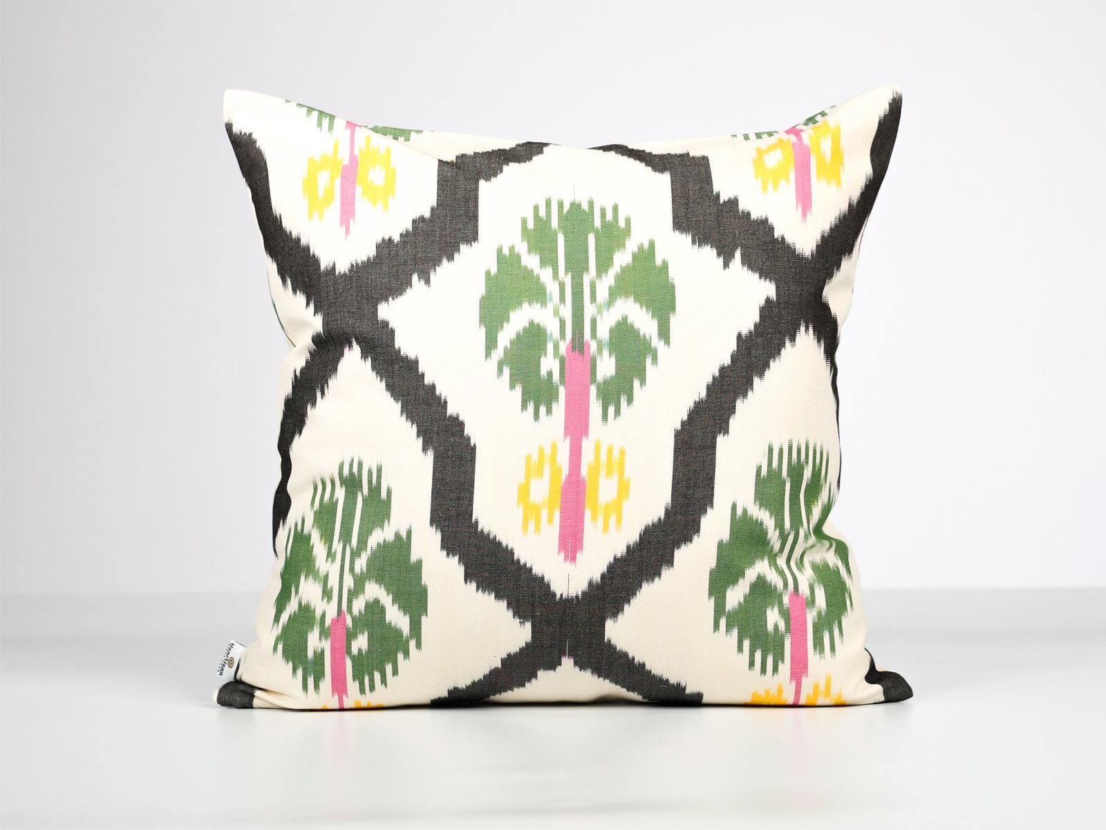 White and Black Geometric Ikat Pillow Cover - Image 2