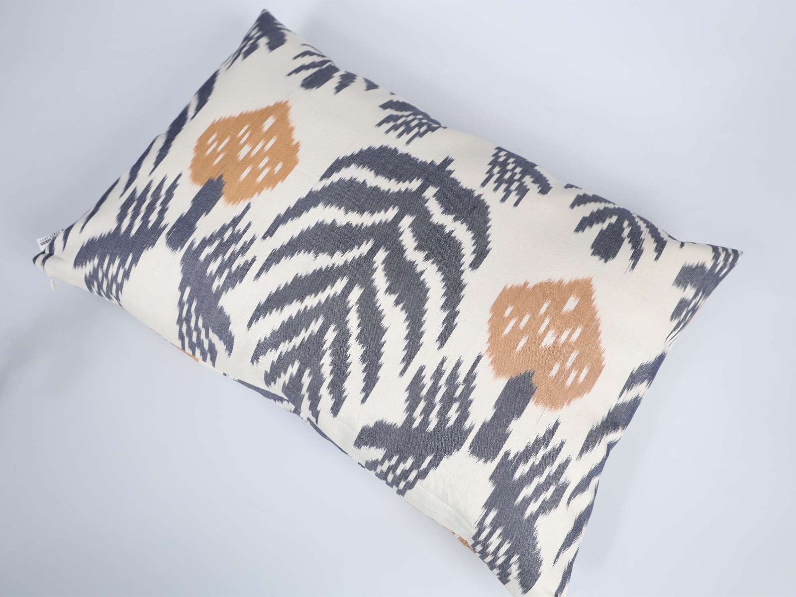 Elegant Gray Ikat Cushion Cover - Image 6