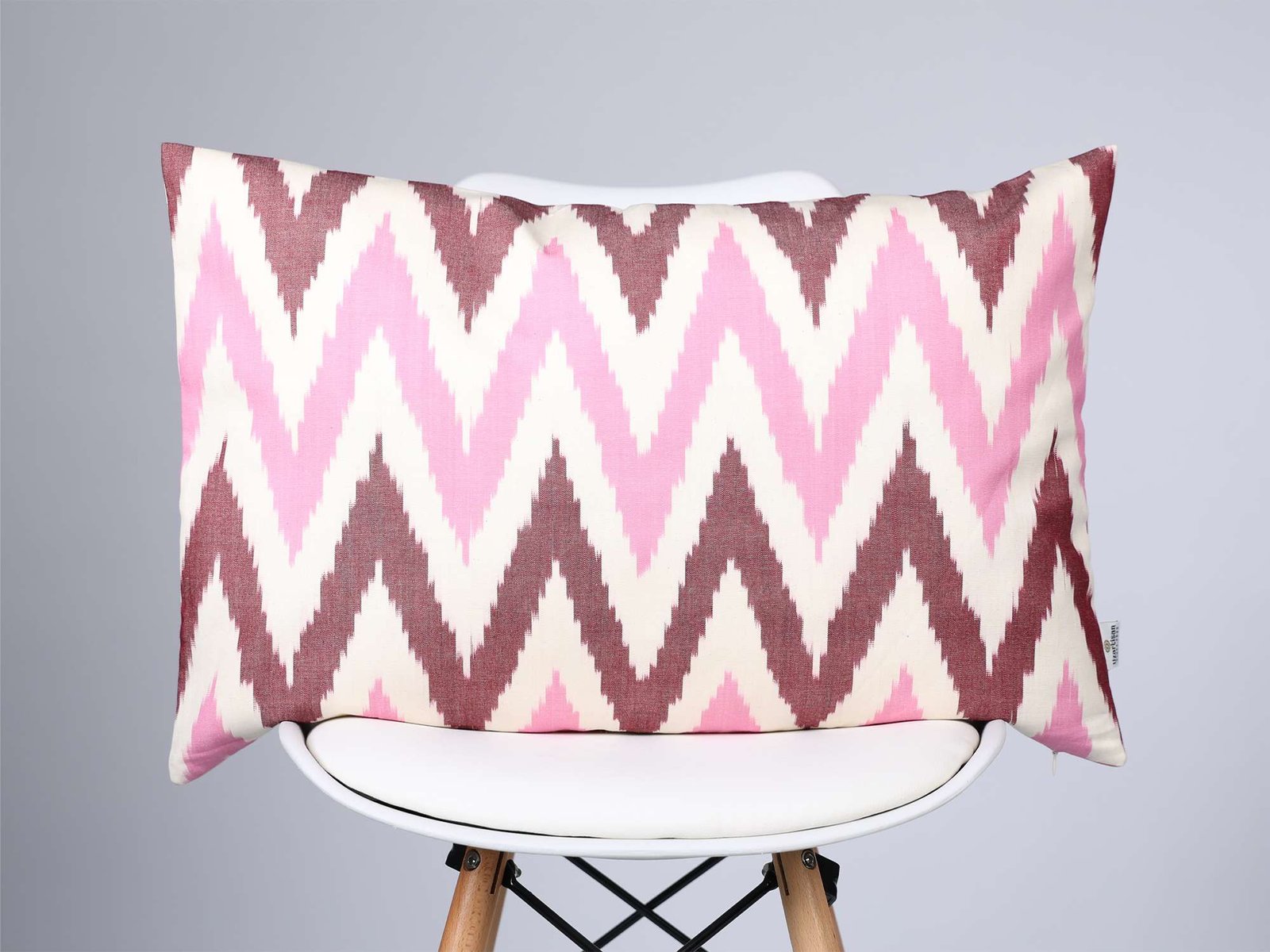 Pink Chevron Design Cushion Cover