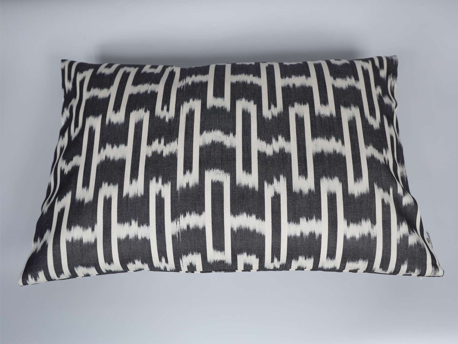 Black Ikat Pillow Cover – White Geometric Pattern - Image 4