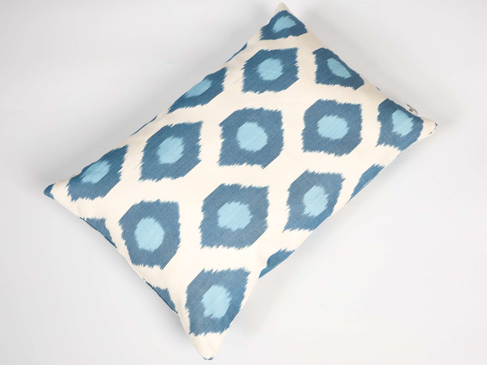 Blue Ikat Cushion Cover – Handmade Uzbek Pillow - Image 5